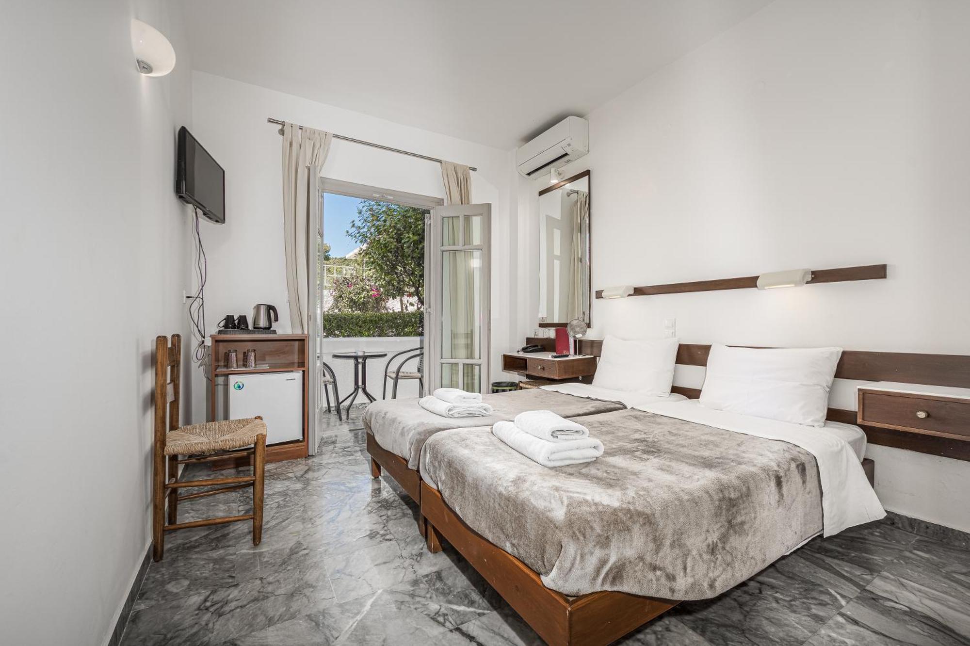 Erato Hotel Ajía Marína Kültér fotó
