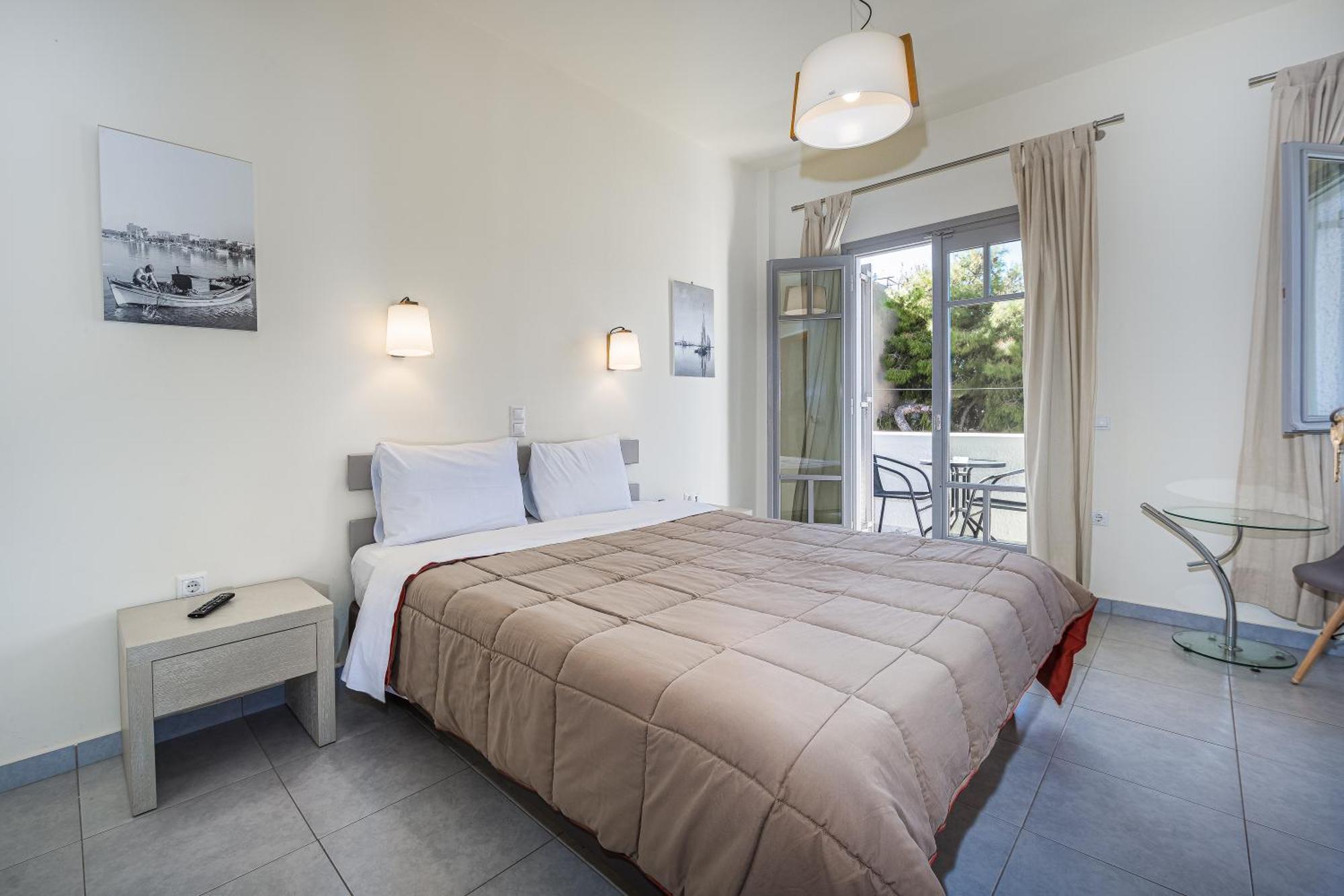 Erato Hotel Ajía Marína Kültér fotó