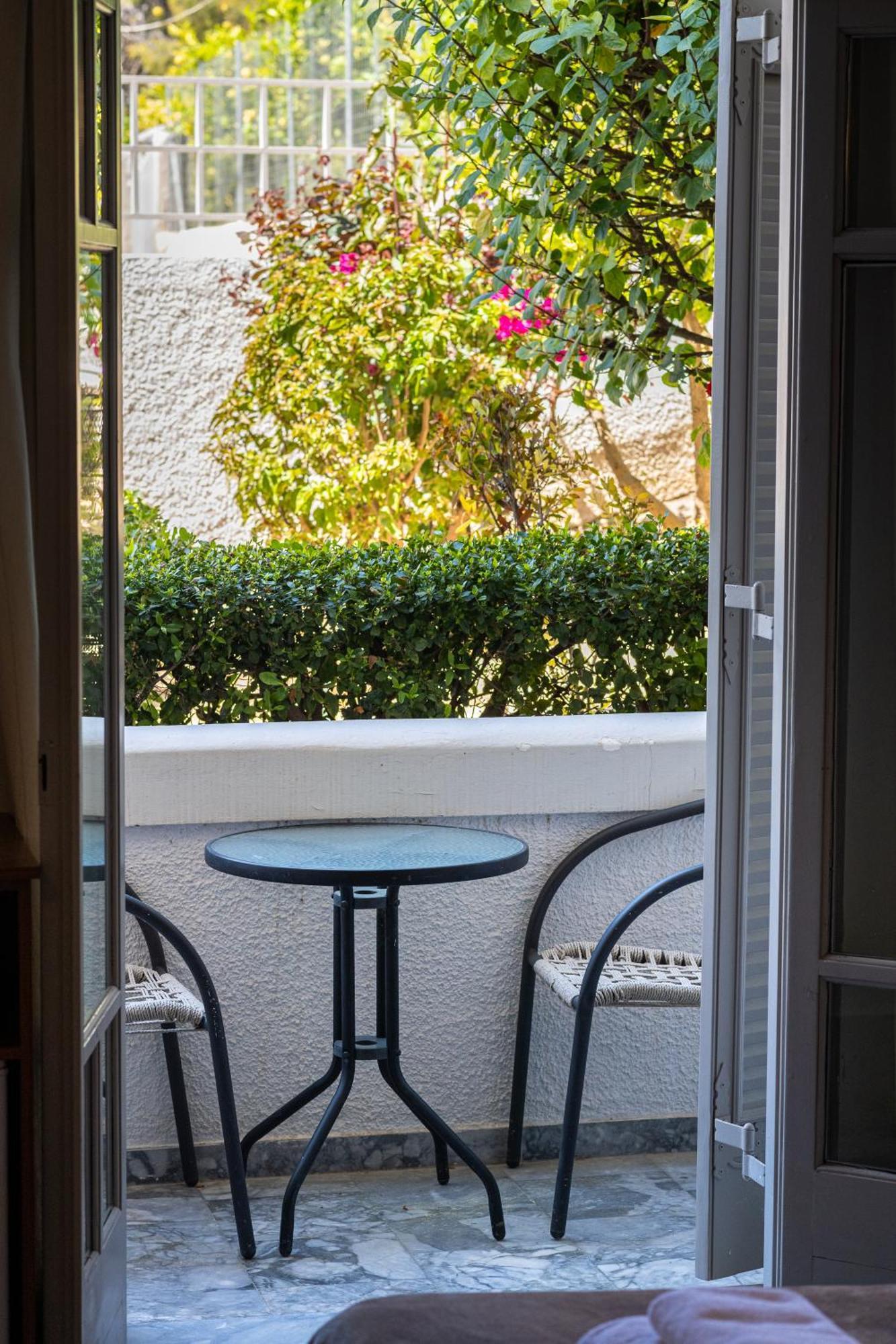 Erato Hotel Ajía Marína Kültér fotó