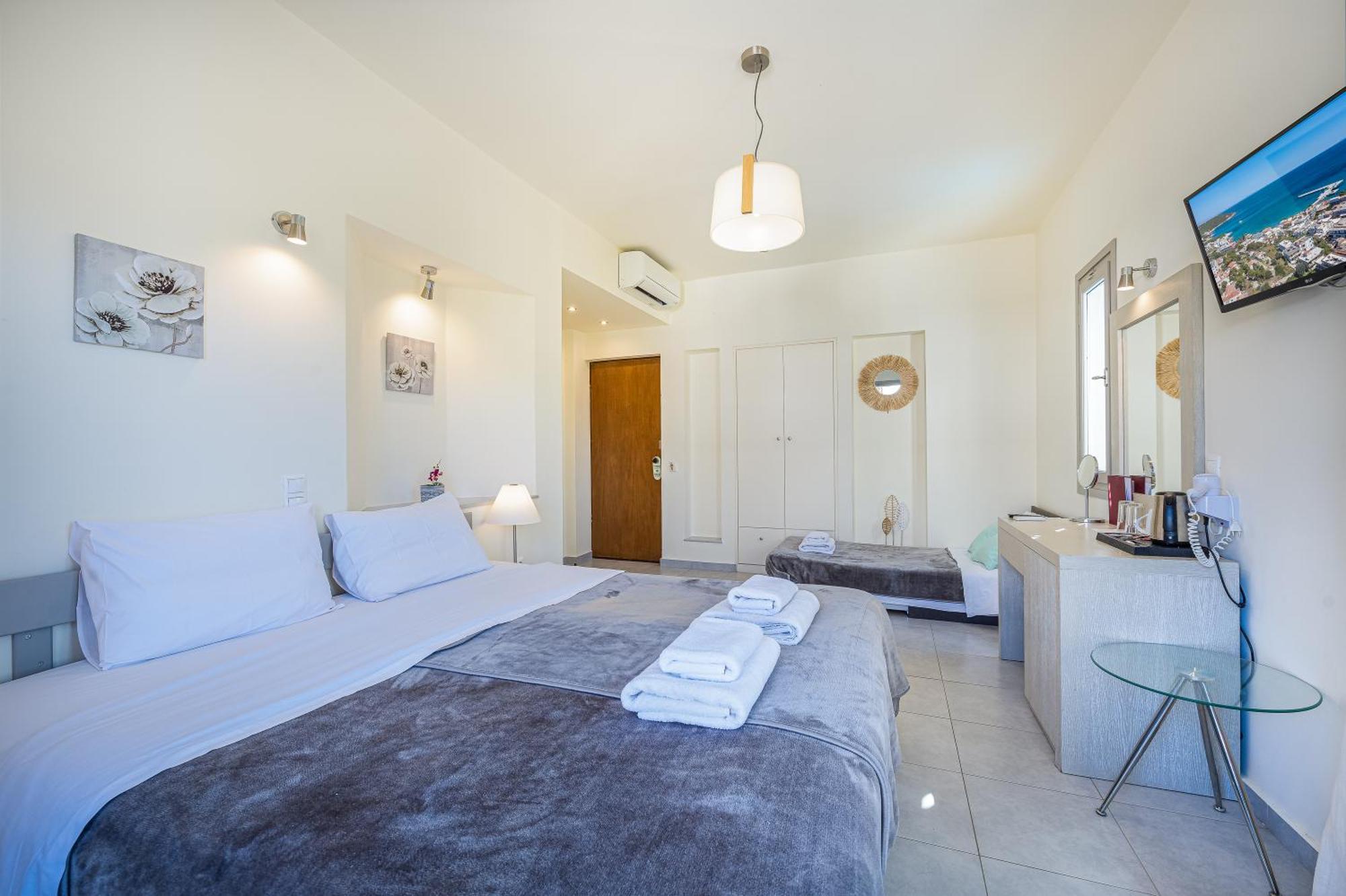 Erato Hotel Ajía Marína Kültér fotó